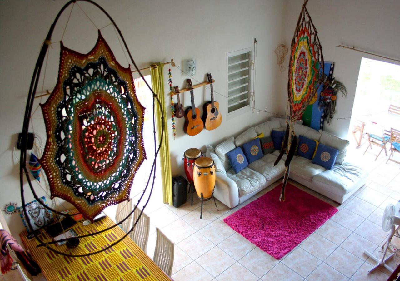 Happy Hippies House Apartment Sainte-Rose Exterior photo